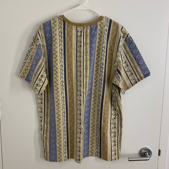 PacSun Patterned Tee - Picture 2 of 2